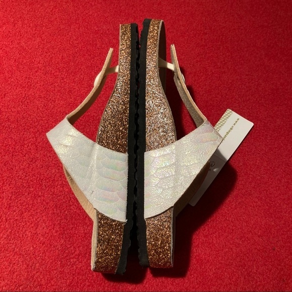 VIKING Sz 41 Revolution Thong Comfort Sandals  NWT - Picture 7 of 10